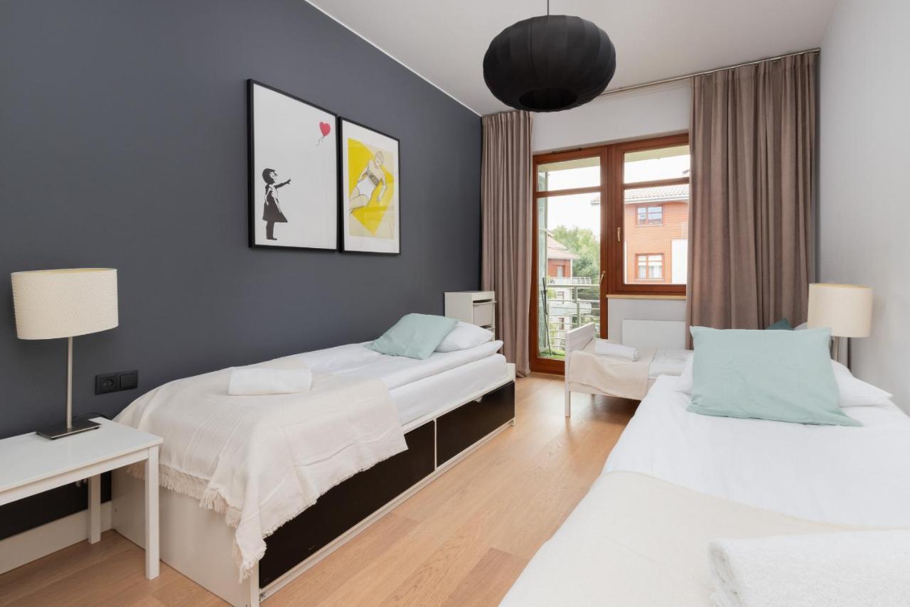 Neptun Park Spacious 3-bedroom By Renters Gdańsk