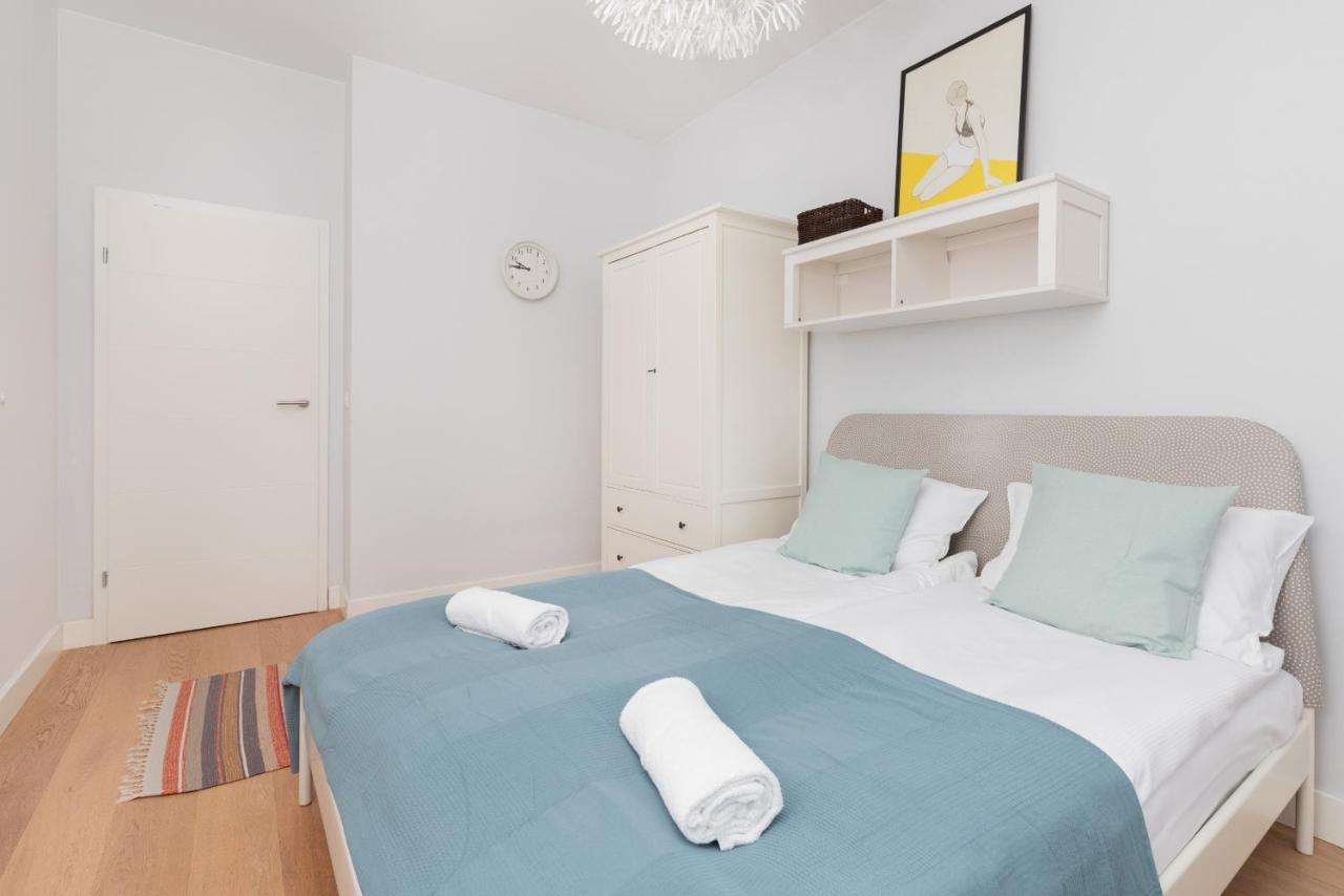 Neptun Park Spacious 3-bedroom By Renters Apartament *