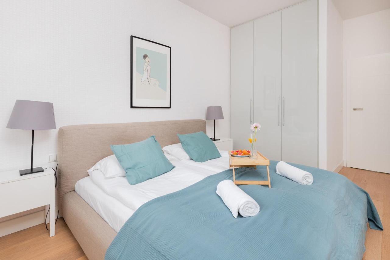 Neptun Park Spacious 3-bedroom By Renters Apartamento Gdansk