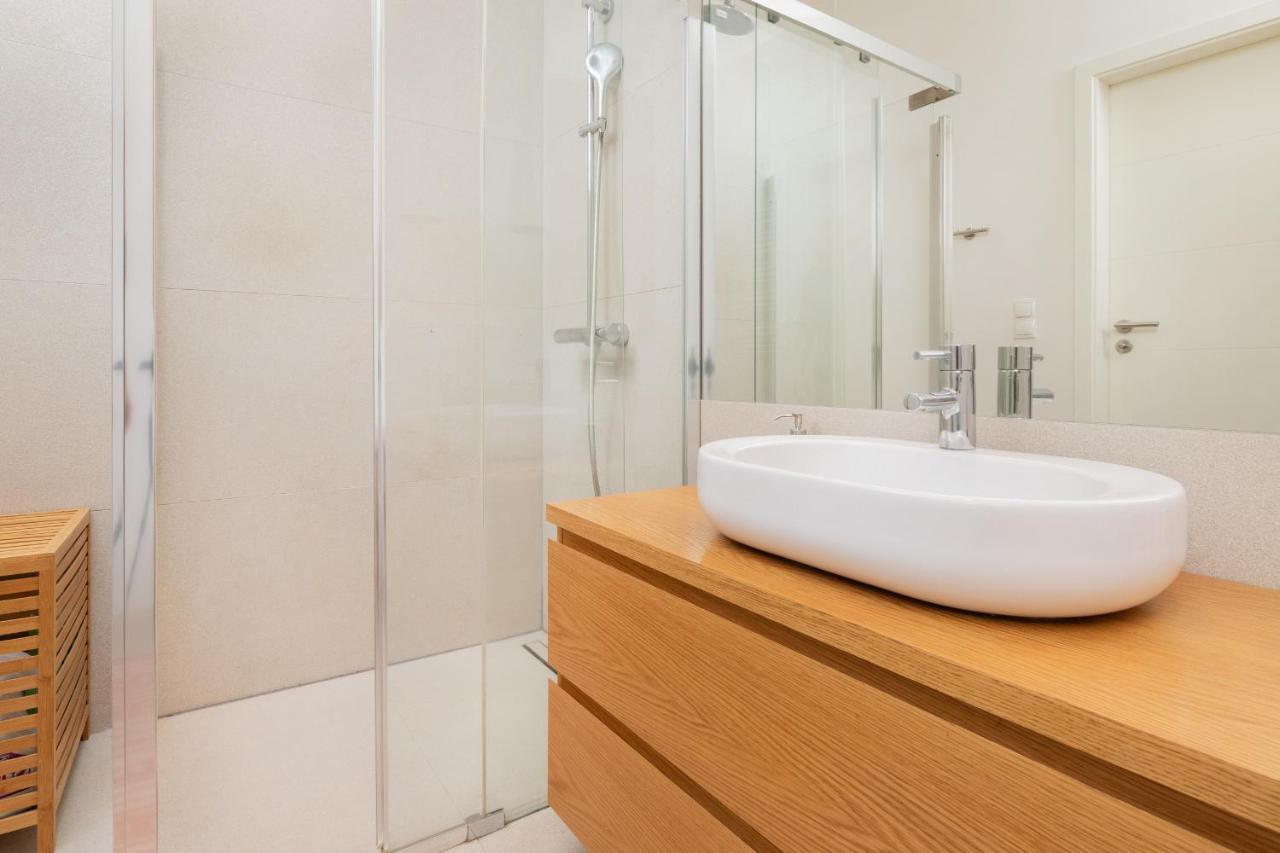 Apartamento Neptun Park Spacious 3-bedroom By Renters Gdansk