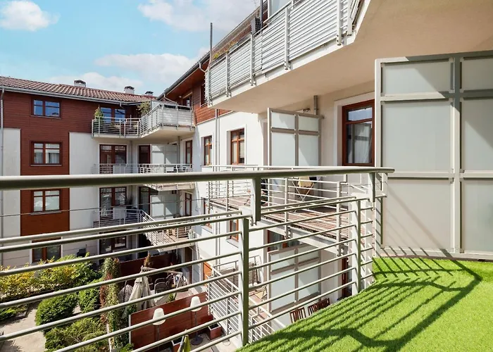 Neptun Park Spacious 3-Bedroom Apartment By Noclegi Renters